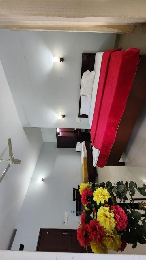 Pkn Homestay Thekkady Kumily Exteriör bild